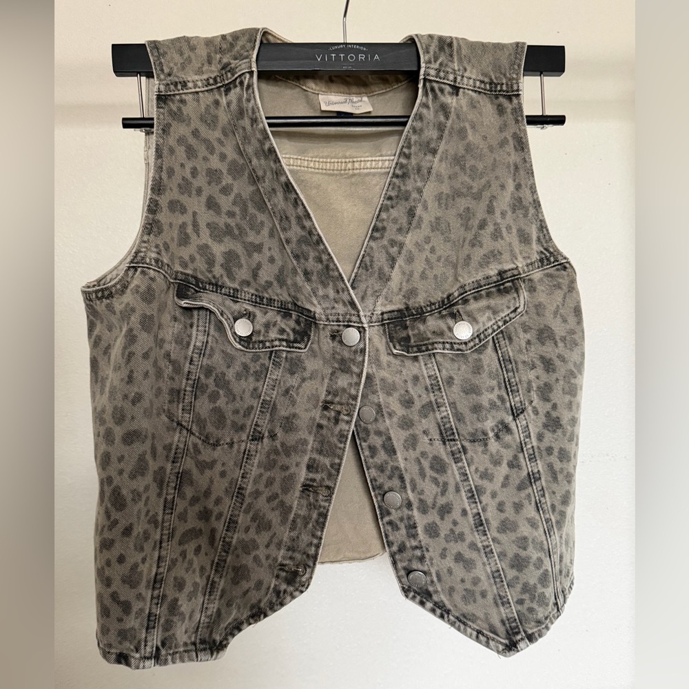Universal Thread Cream Denim Vest